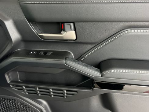 New 2026 Toyota 4Runner 4WD image 94