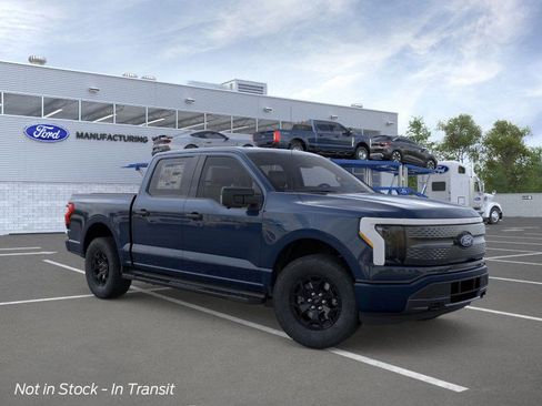 New 2025 Ford F150 Lightning XLT w/ Max Trailer Tow Package image 7
