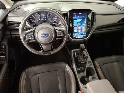 Used 2024 Subaru Crosstrek 2.5i Limited AWD/4WD image 2