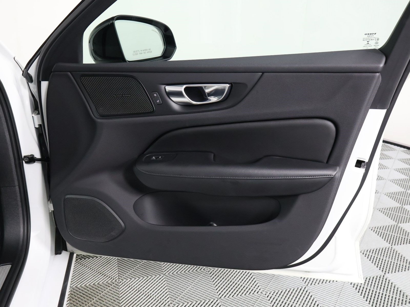 Certified 2023 Volvo S60 B5 Plus w/ Climate Package FWD image 21