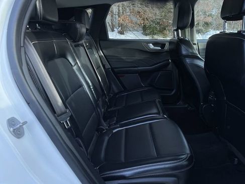 Used 2023 Ford Escape Platinum image 27