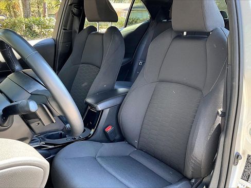 Used 2024 Toyota Corolla SE image 18