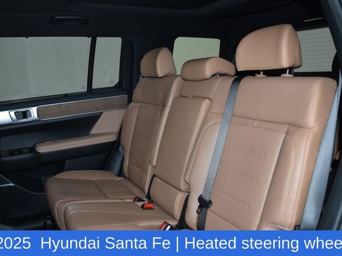 Used 2025 Hyundai Santa Fe Limited AWD/4WD image 28