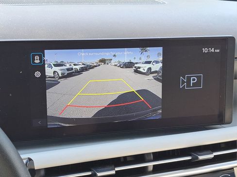 Certified 2025 Hyundai Tucson SE image 17