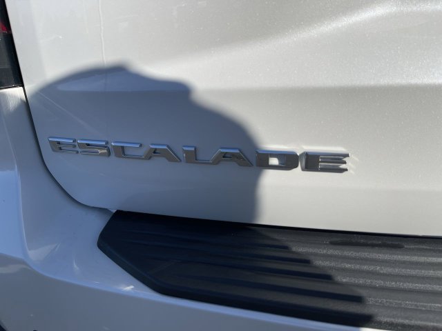 Used 2024 Cadillac Escalade Sport w/ Touring Package AWD/4WD image 33