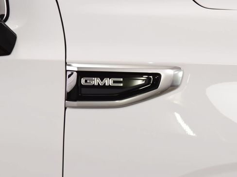 Used 2024 GMC Yukon XL Denali w/ Max Trailering Package AWD/4WD image 16