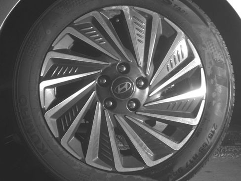 Used 2025 Hyundai Sonata SEL FWD image 17