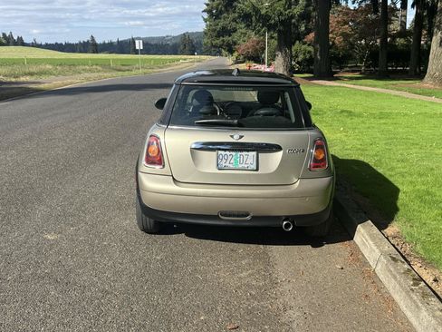 Used 2008 MINI Cooper Hardtop FWD image 4