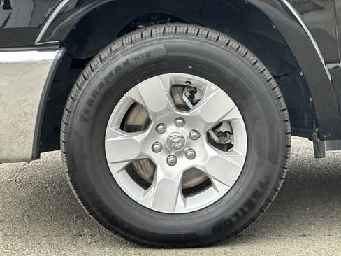 Used 2025 RAM 1500 Big Horn image 30