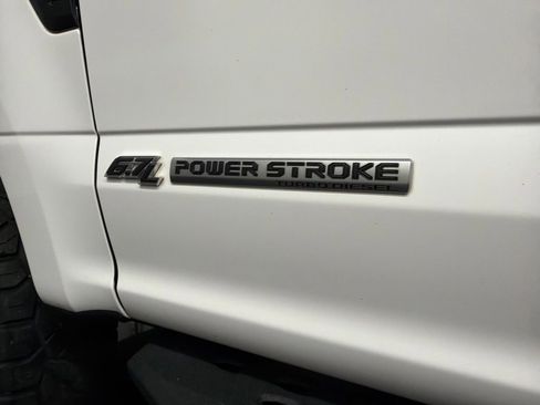 Used 2022 Ford F250 Lariat w/ Black Appearance Package AWD/4WD image 43