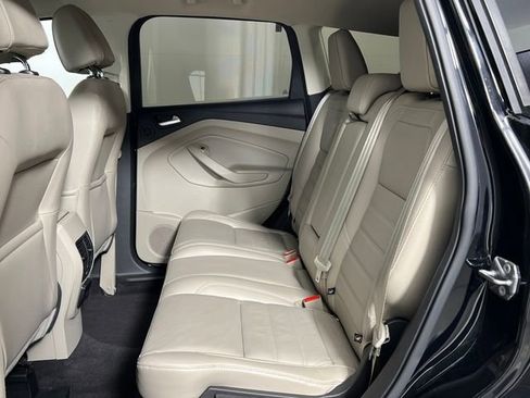 Used 2017 Ford Escape Titanium FWD image 16
