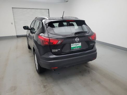 Used 2019 Nissan Rogue Sport SV AWD/4WD image 6