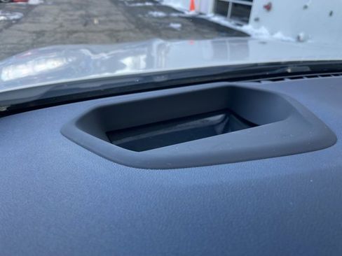 Certified 2023 BMW M5 w/ Competition Package image 28