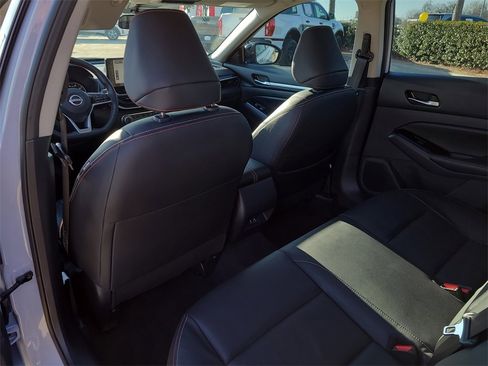 Certified 2024 Nissan Altima 2.5 SR w/ SR Premium Package image 9