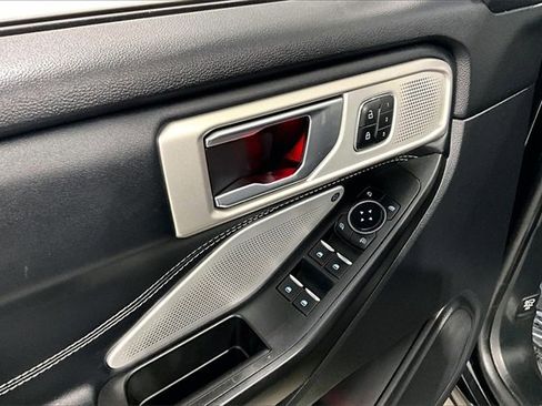 Used 2020 Ford Explorer ST w/ Premium Technology Package image 38