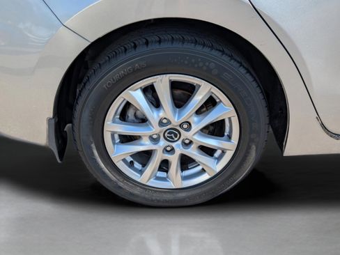 Used 2016 MAZDA MAZDA3 i Sport w/ Preferred Equipment Package image 24