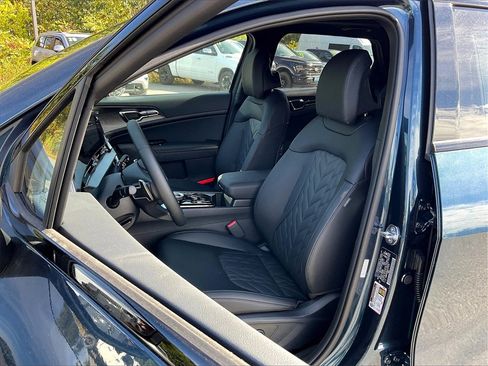 New 2025 Kia Sportage X-Line Prestige image 11