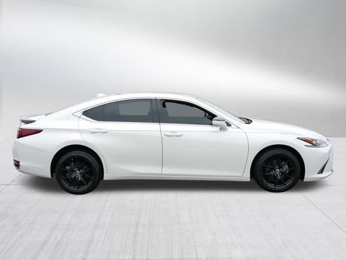 Used 2021 Lexus ES 250 w/ Premium Package image 8