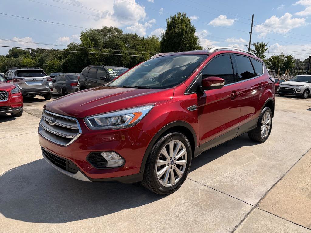 Used 2017 Ford Escape Titanium FWD image 17
