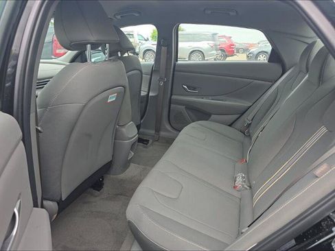 Used 2026 Hyundai Elantra Sport FWD image 7