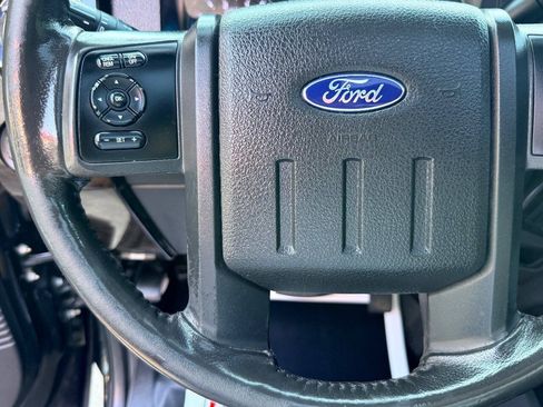 Used 2016 Ford F250 Platinum w/ Snow Plow Prep Package AWD/4WD image 26
