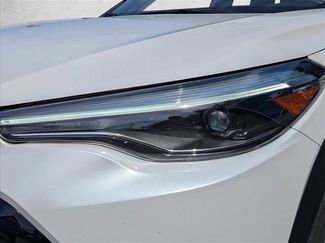 Used 2023 Toyota Corolla Cross AWD Hybrid w/ Convenience Package video 2