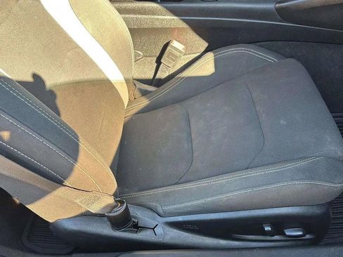 Used 2019 Chevrolet Camaro LT w/ RS Package image 18