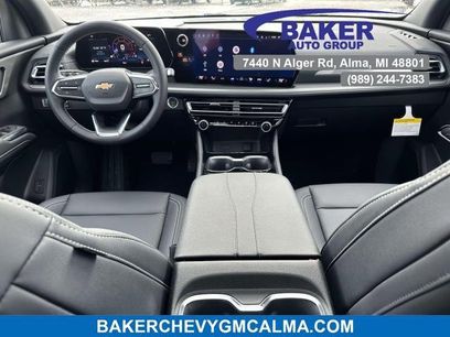 New 2026 Chevrolet Traverse LT w/ Sun and Wheel Package