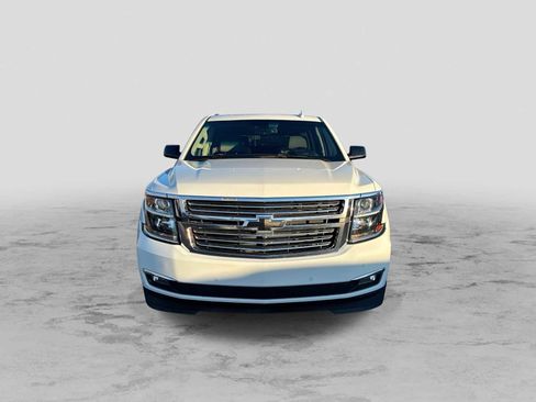 Used 2019 Chevrolet Tahoe Premier image 3