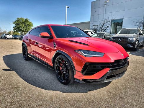 Used 2024 Lamborghini Urus Performante image 11