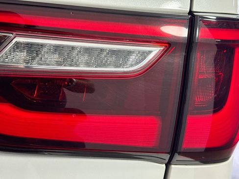 Used 2024 INFINITI QX80 Premium Select w/ Cargo Package image 36