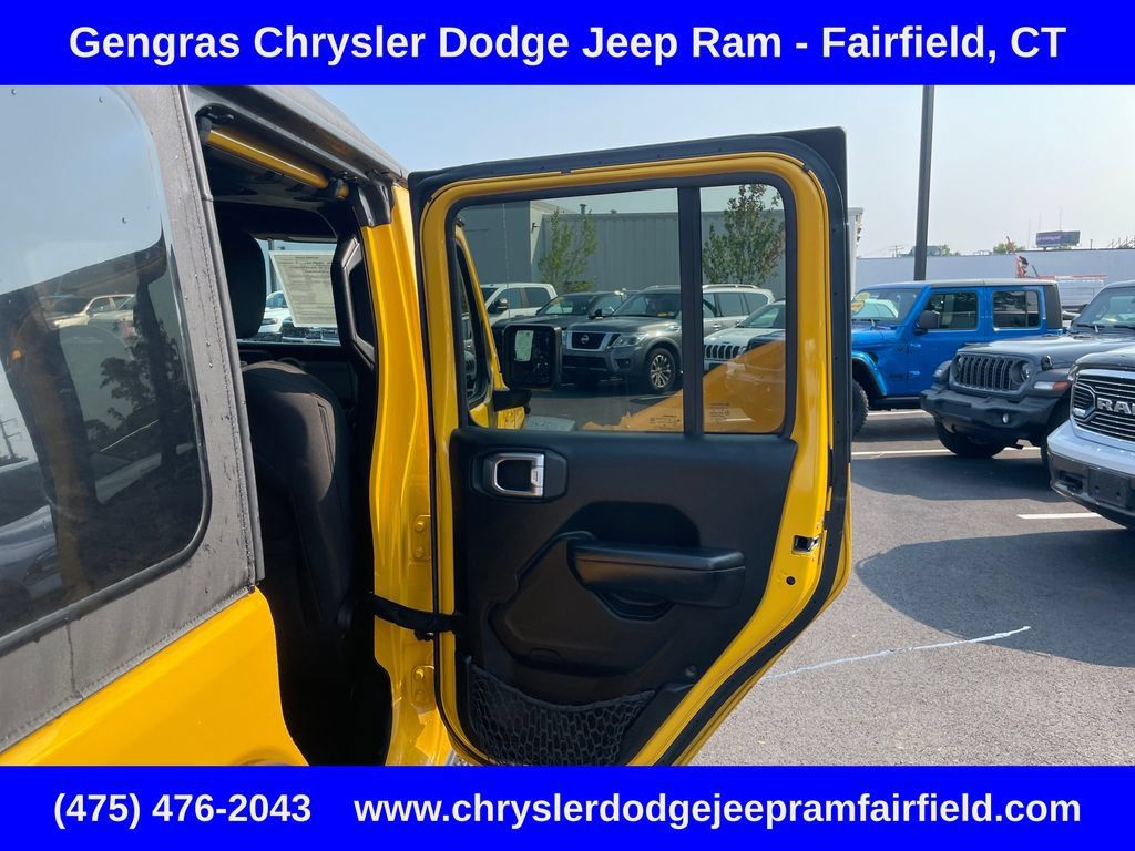 Used 2019 Jeep Wrangler Unlimited Sport S AWD/4WD image 24