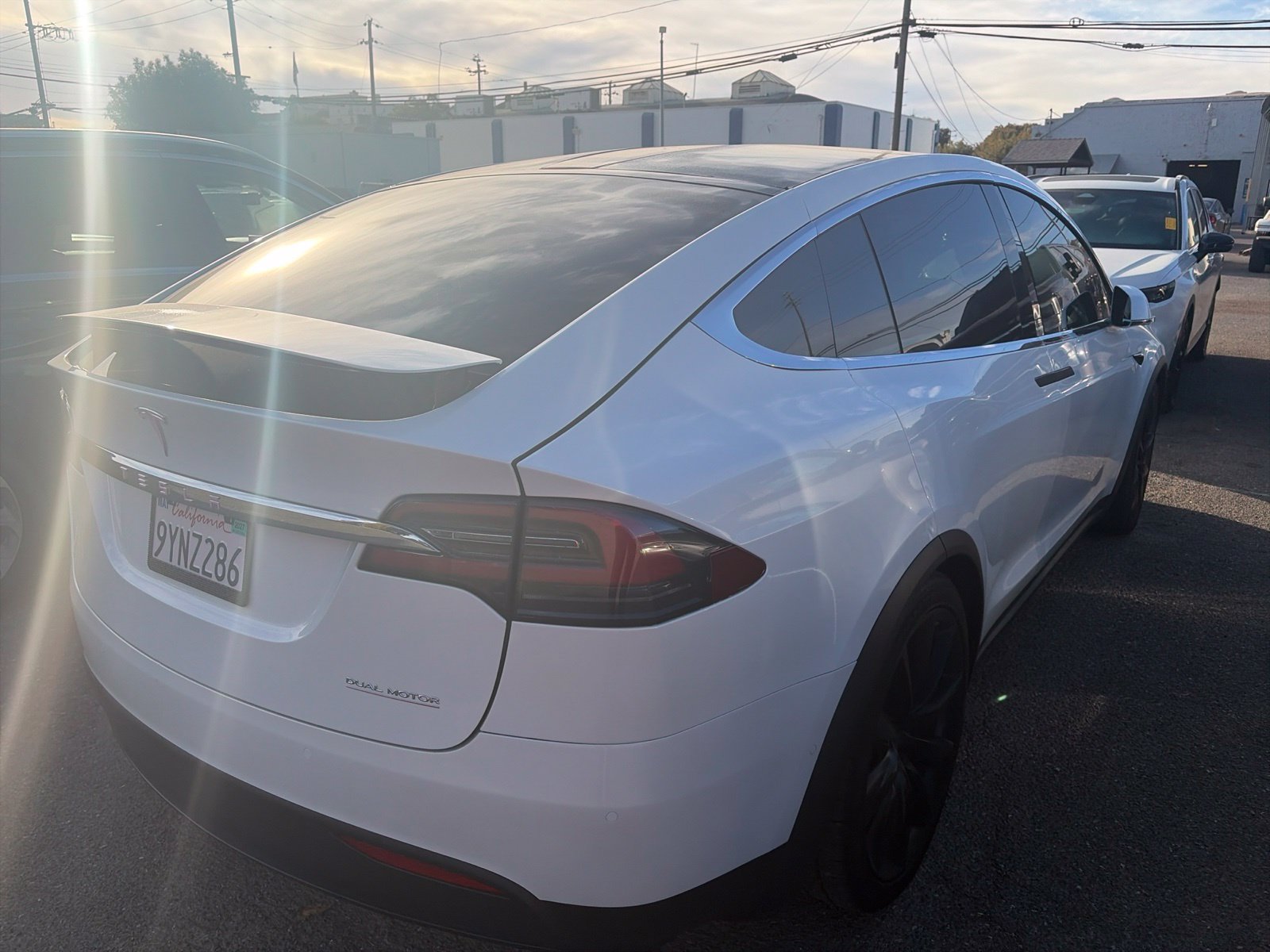 Used 2020 Tesla Model X Performance AWD/4WD image 3