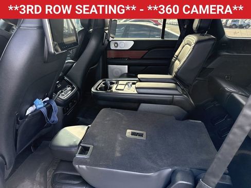 Used 2021 Lincoln Navigator Reserve image 10