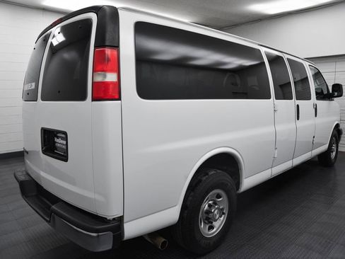 Used 2018 Chevrolet Express 3500 LT w/ LT Preferred Equipment Group image 9