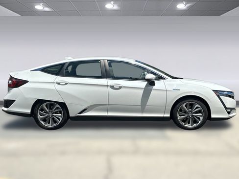 Used 2018 Honda Clarity Plug-In Hybrid image 8