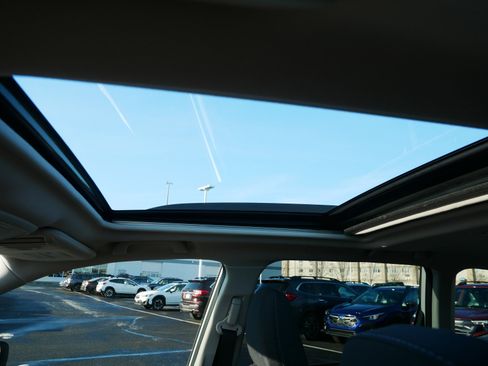 Certified 2023 Subaru Forester Premium image 32