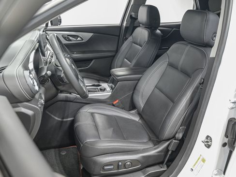 Used 2023 Chevrolet Blazer LT image 16