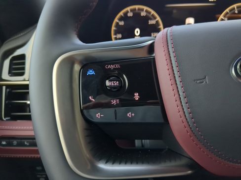 New 2026 INFINITI QX80 Autograph image 34