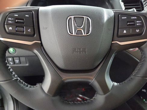 New 2026 Honda Ridgeline Sport image 12
