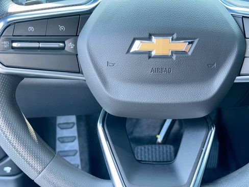 Used 2026 Chevrolet Blazer EV LT FWD image 17