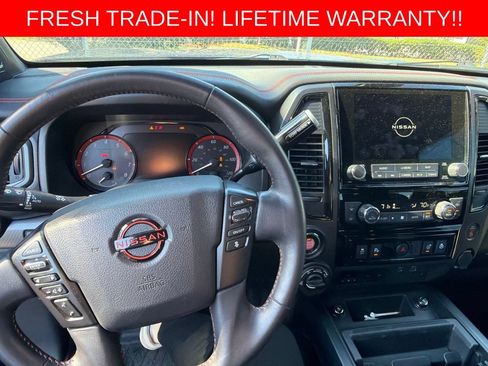 Used 2024 Nissan Titan PRO-4X w/ Pro-4x Convenience Package AWD/4WD image 14