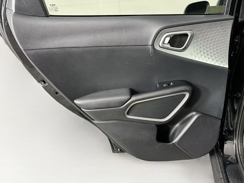 Used 2024 Kia Soul LX w/ Option Group 015 image 25