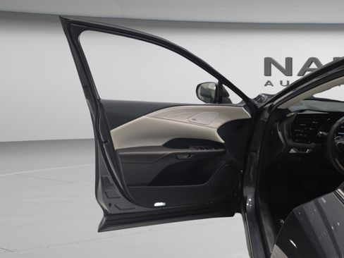 New 2026 Lexus RX 450h AWD image 12