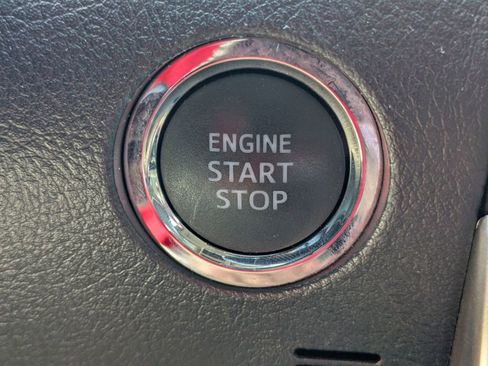 Used 2023 Toyota 4Runner Limited RWD image 31