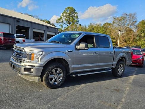 Used 2020 Ford F150 XLT w/ Equipment Group 302A Luxury image 3