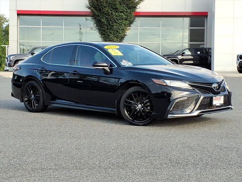 Used 2023 Toyota Camry XSE w/ Cold Weather Package FWD image 2