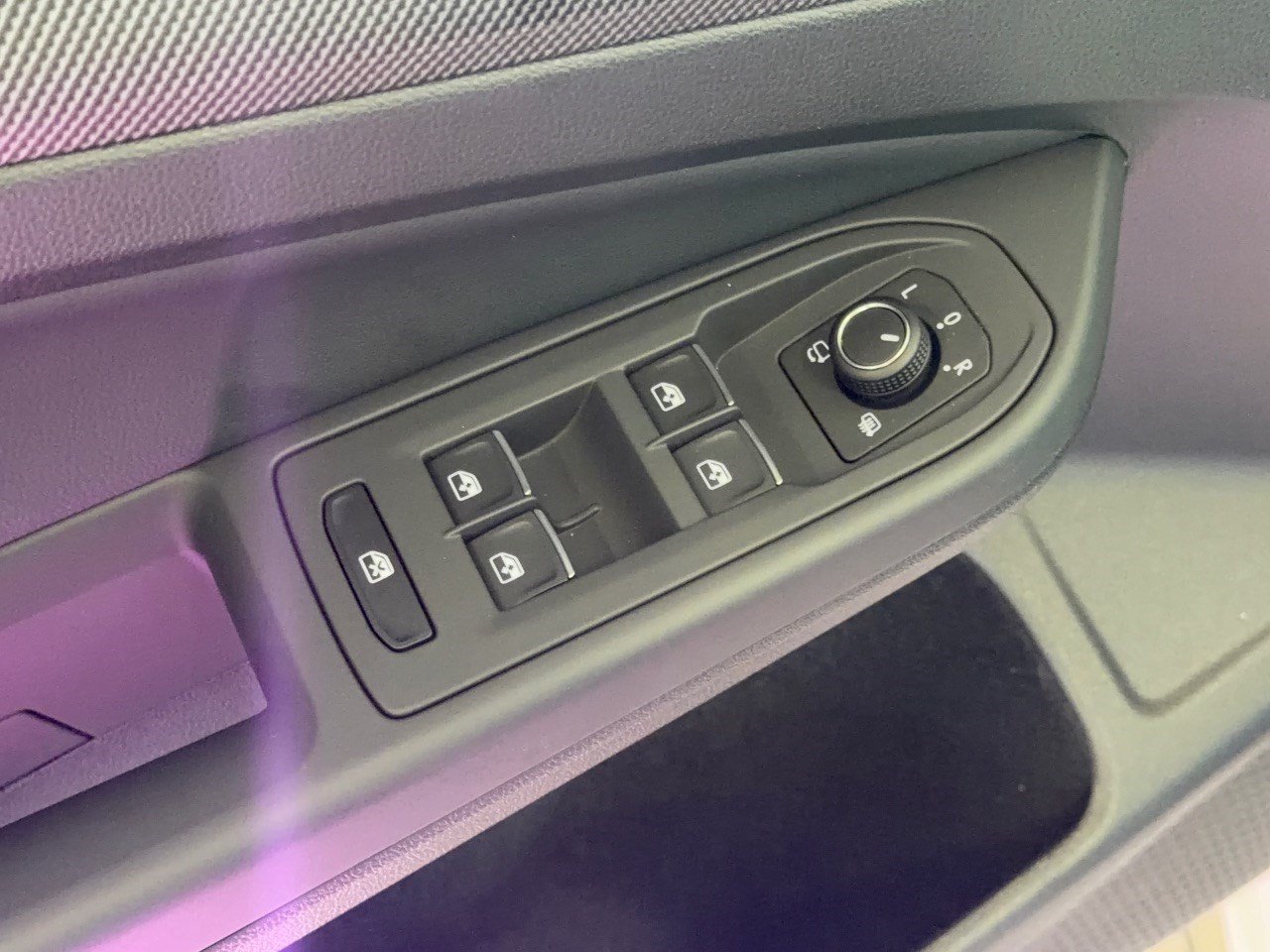 Certified 2026 Volkswagen Golf AWD/4WD image 15