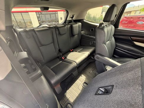 Used 2022 Subaru Ascent Touring w/ Popular Package #2A image 27