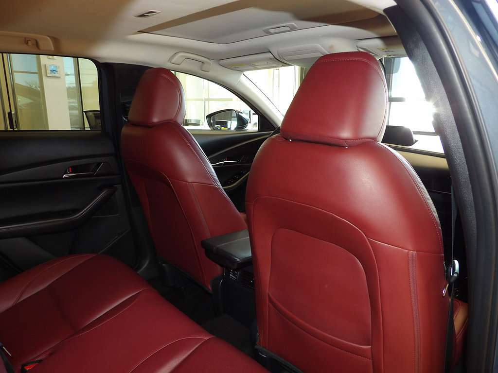 Certified 2025 MAZDA CX-30 AWD 2.5 S w/ Preferred Package image 16